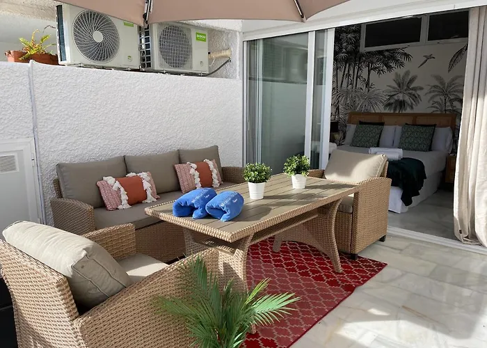 Sunlight 2 Bedrooms Apartment *