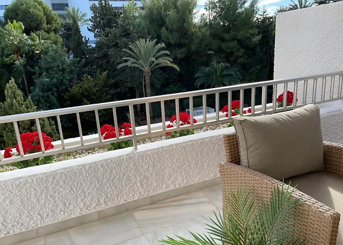 Sunlight 2 Bedrooms Apartment Marbella